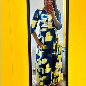 Women’s dress size 14